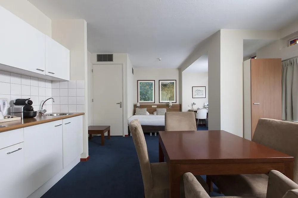 Hotel Parkzicht Eindhoven 4*,